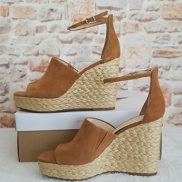 New Jessica Simpson Suella Leather Sandals - Picture 4 of 13